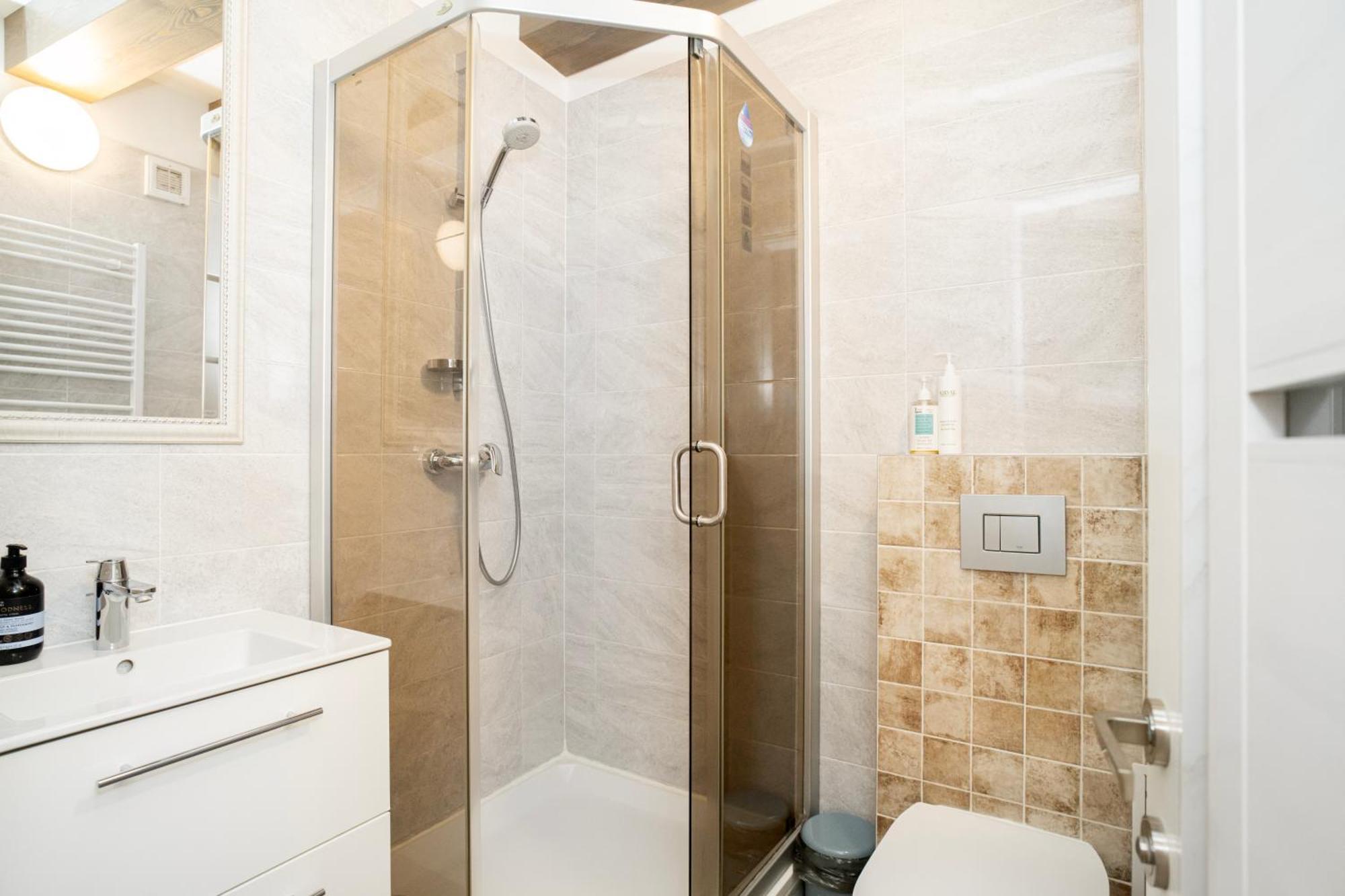 Kaunas Castle Apartments - Studio Luaran gambar
